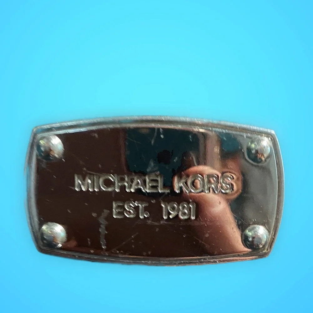 Michael kors wallet - Picture 8 of 13